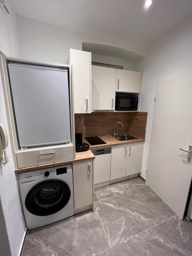 Apartment Near Metro & Netflix Wien Exterior foto