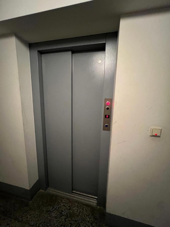 Apartment Near Metro & Netflix Wien Exterior foto